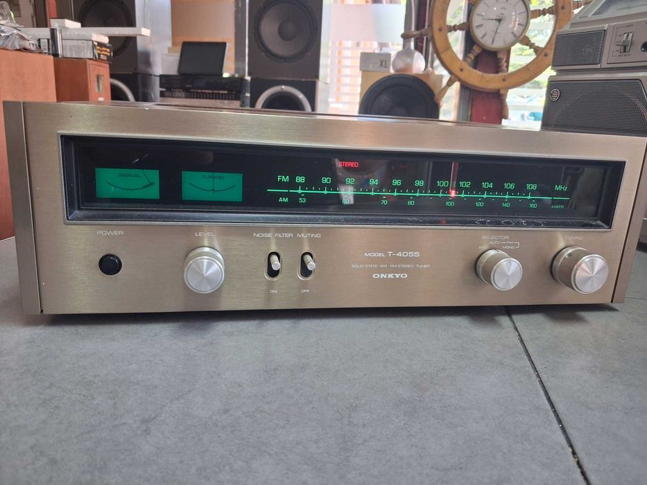 Onkyo A7022+T4055
