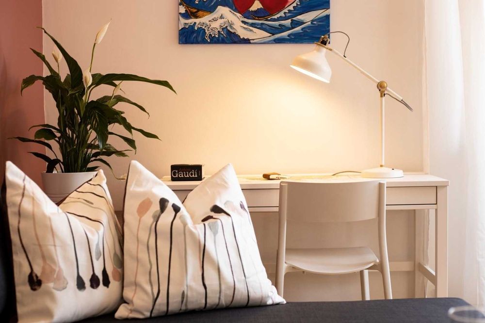 Дава се под наем Двустаен апартамент в София, Център - 65 кв.м за 850 € - Снимка #12