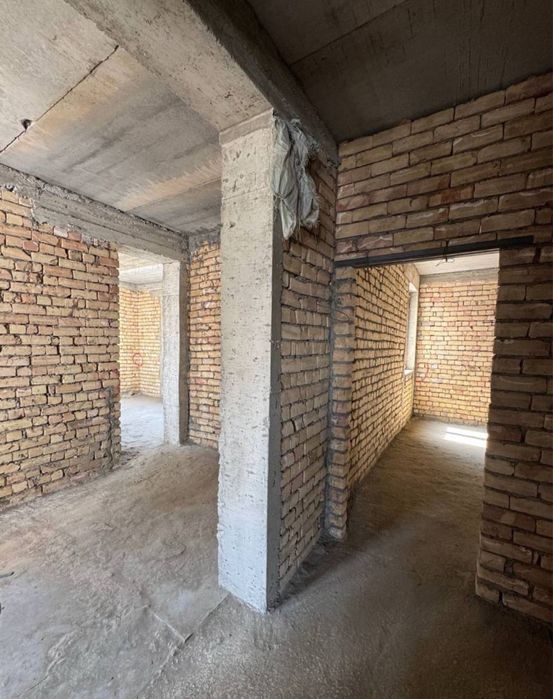 Продается коттедж Альфраганус 2,5 сотки с кадастром коробка