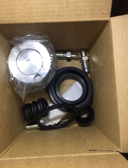 Ремкомплект суппорта на Шаран