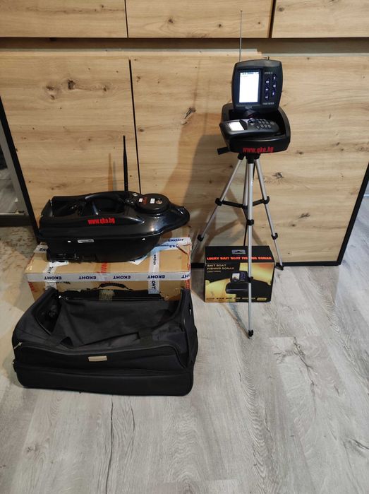 Лодка boatman със GPS и сонар