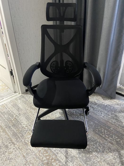 Продаю компьютерный стул