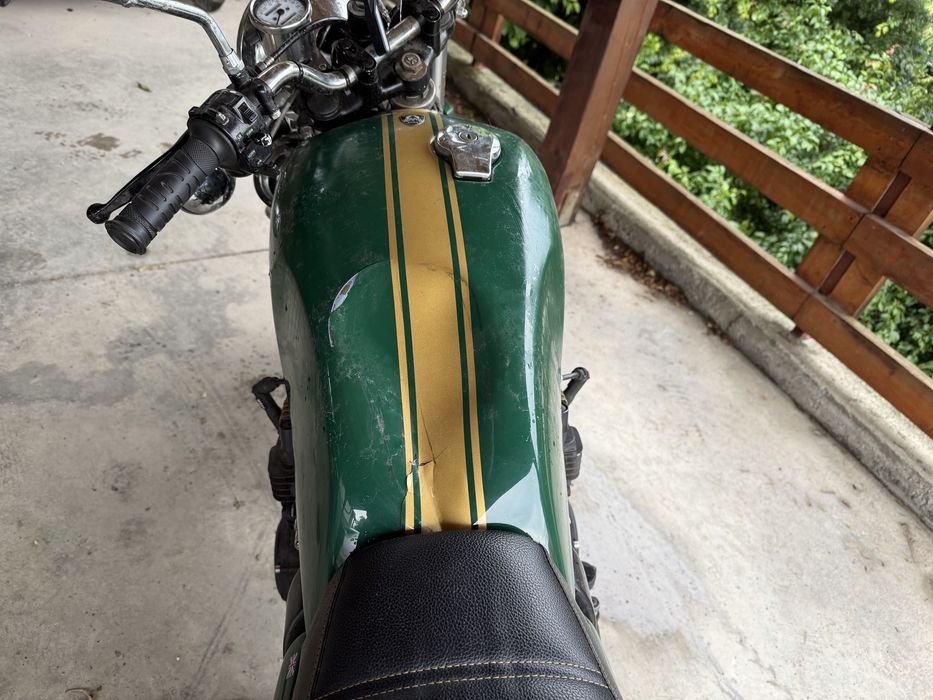 Yamaha xj550 cafe racer