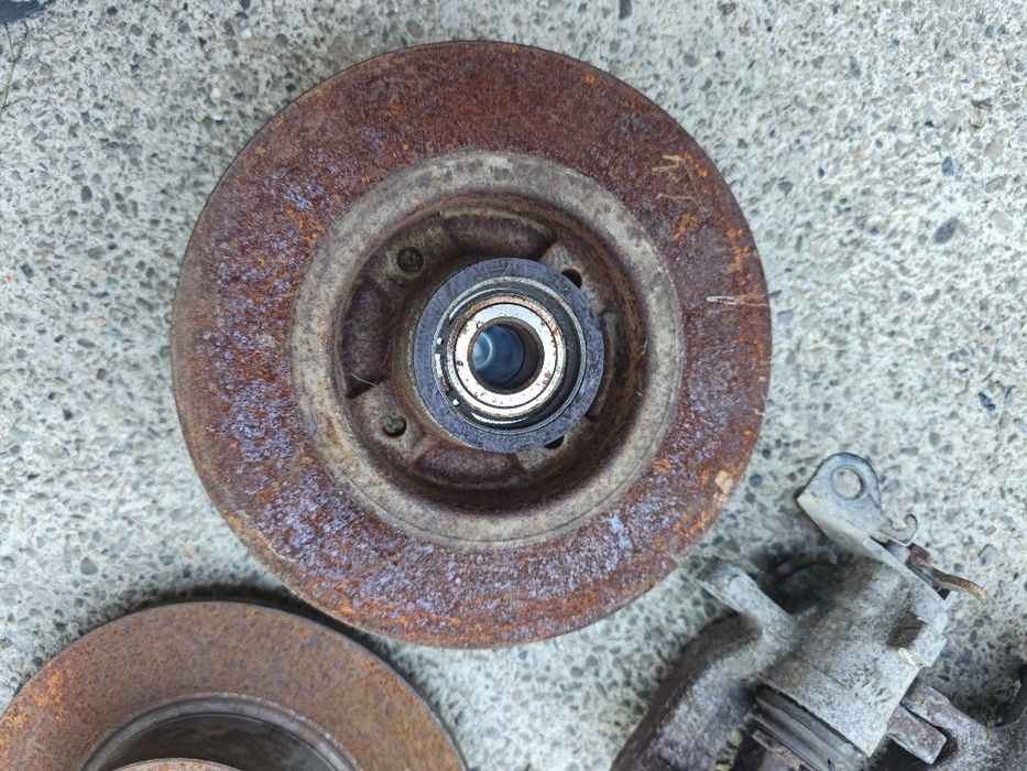 Etriere/discuri frana/jante tabla 15 Dacia/Renault