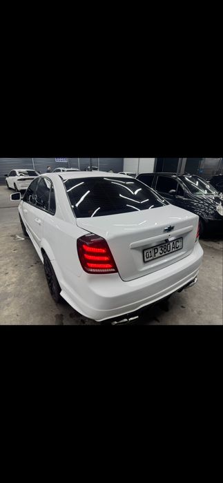 Jentra mers orqa psiochniy fara. Idyal aybi yoq. 1 orginal