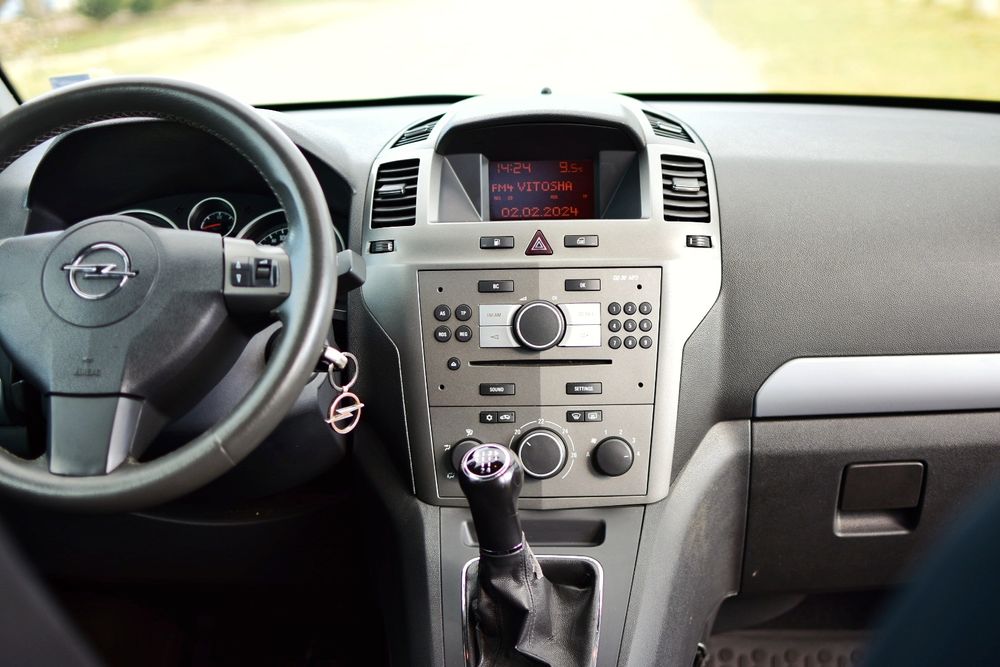 Зафира Б 1.6 cng