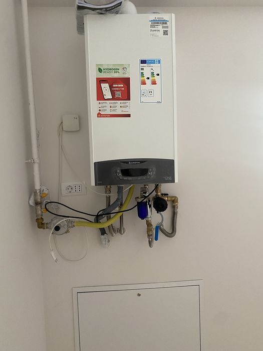 Vand apartament 2 camere