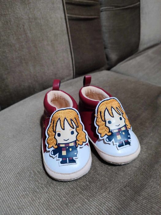 Затворени обувчици