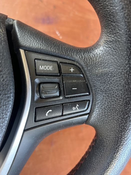 Volan piele cu airbag Bmw F30 model cu comenzi