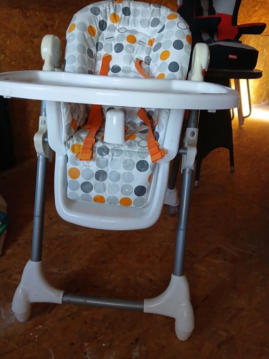 Scaun de masa bebe Kiddo Snack,pliabil si reglabil in înălțime