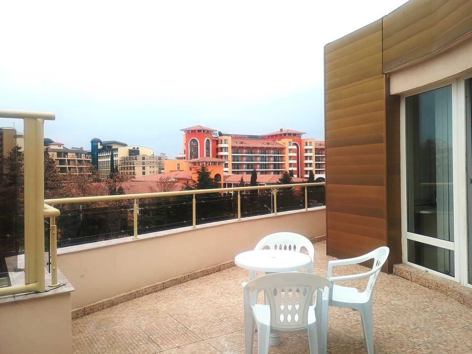 Дава се под наем Четиристаен апартамент в к.к. Слънчев бряг - 155 кв.м за 866.49 € - Снимка #6