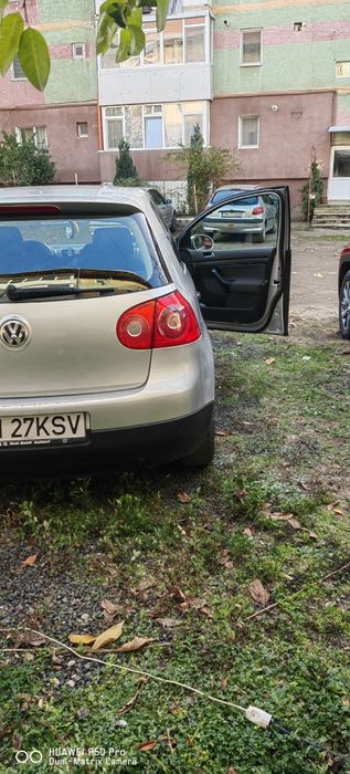 Vând golf 5 2005 unic proprietar în România