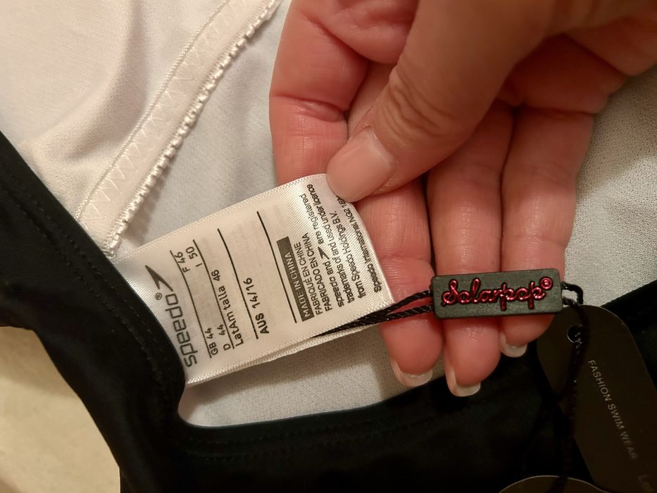 сплошной купальник М размер, новый