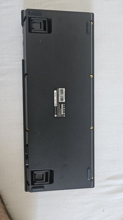 Urgent Tastatura keychron v4max
