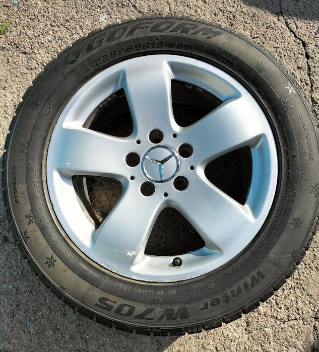 Мерседес диски с зимней резиной