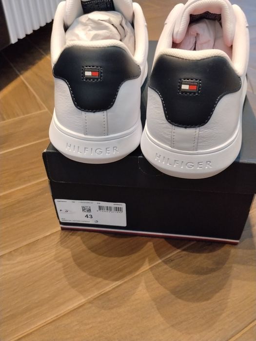 Pantofi piele sport adidasi tommy hilfiger marime 43 originali  tenisi