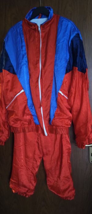 Спортен комплект полиестер и памук.