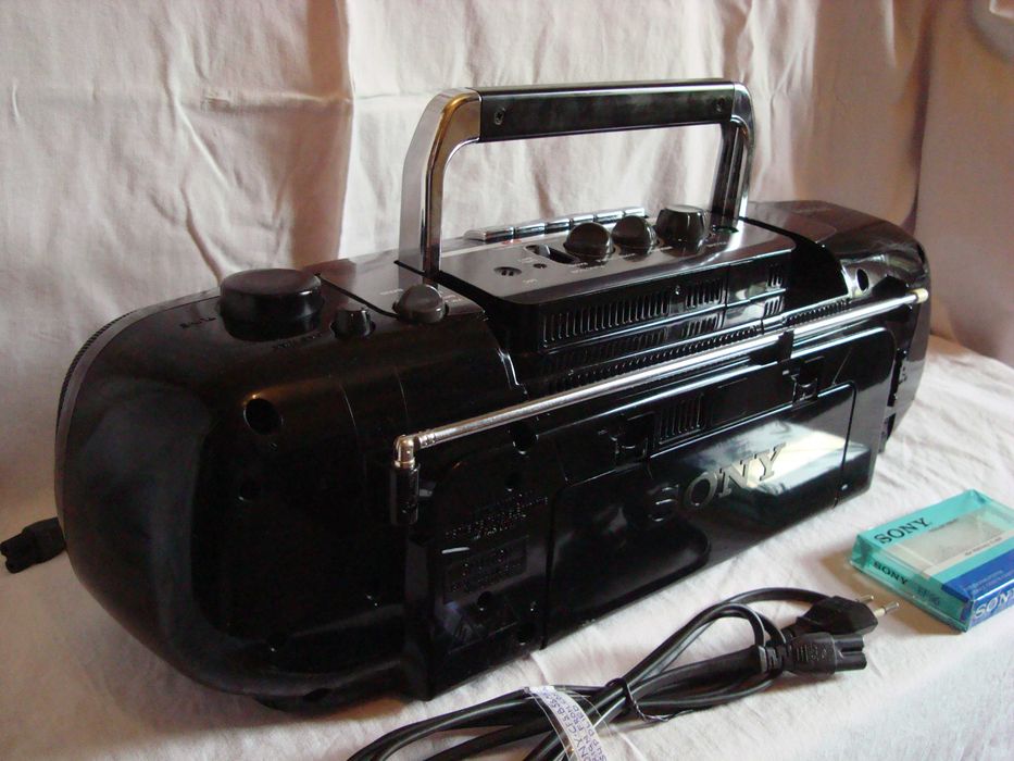 SONY CFS - B 5 S MK-2.  1997 год Редкий. Рабочий.