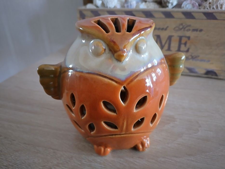 Керамична статуетка на бухалче от Испания