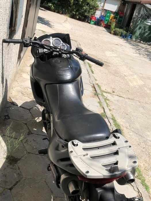 Aprilia pegaso 650 2003