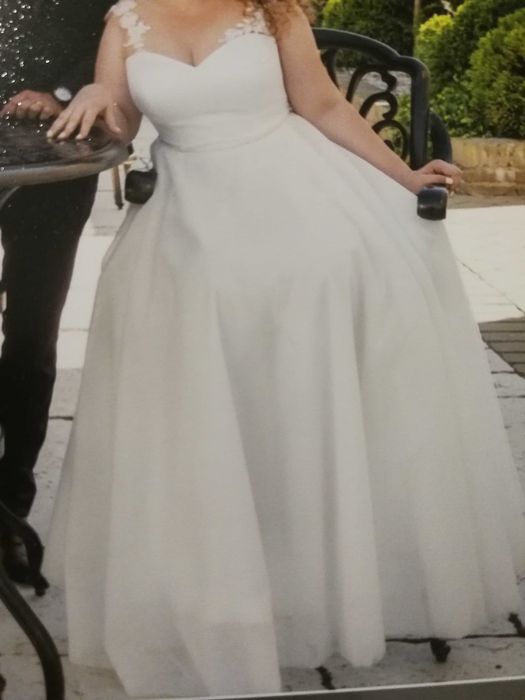 Rochie  de mireasa  second hand