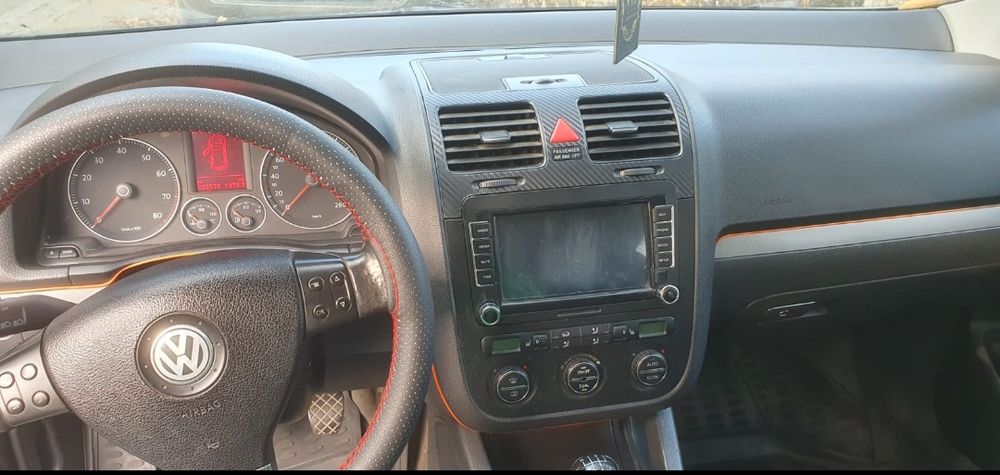 VW Jetta 1.6 mpi bse