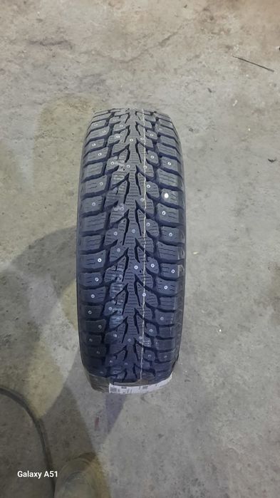 Резина новая 185/65/15