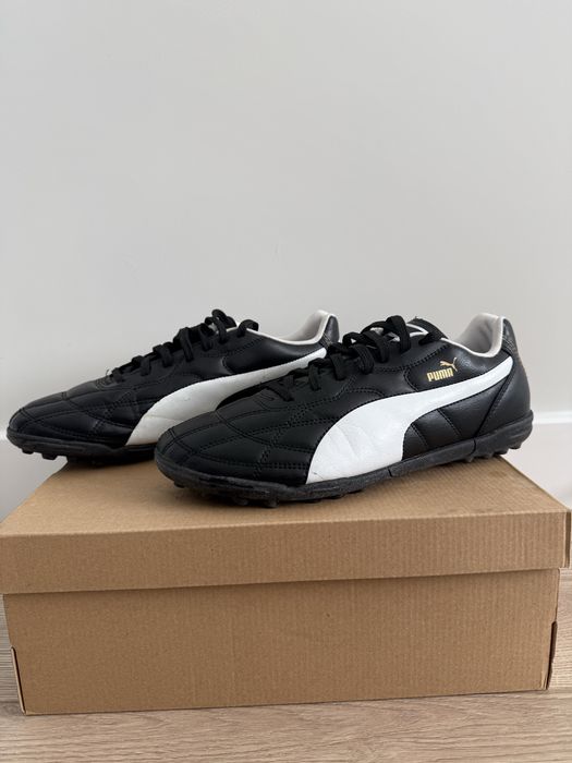 Футболни обувки PUMA - стоножки