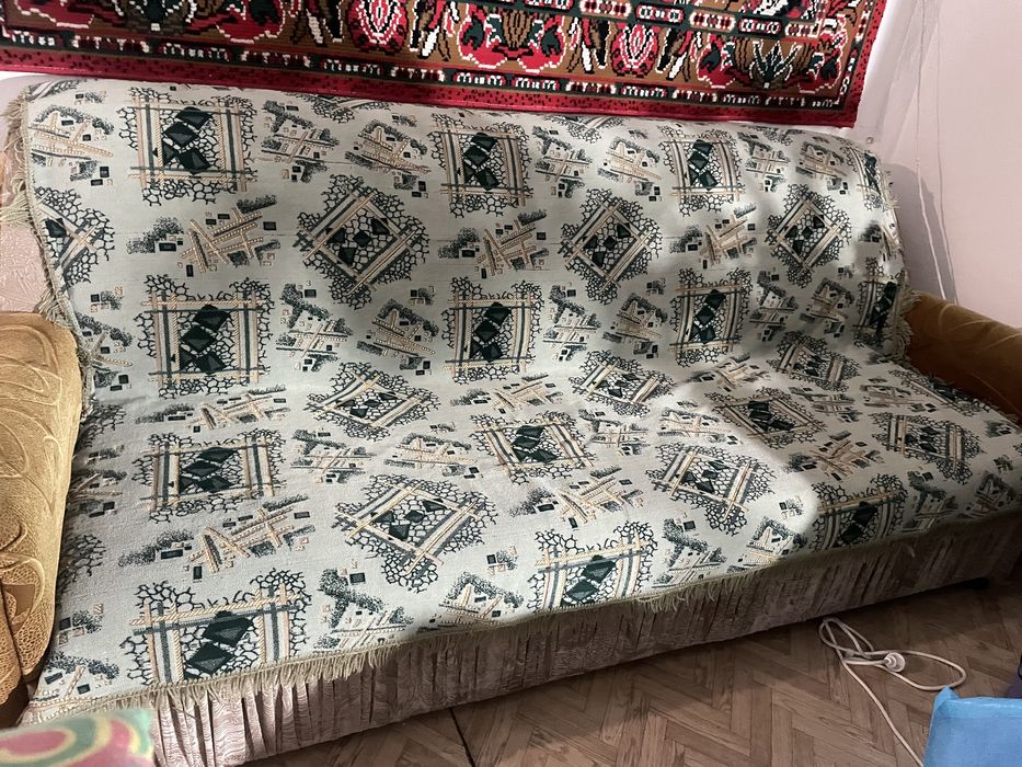 Диван для дома бу