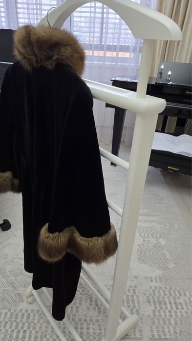 Продам шубу норка и соболь