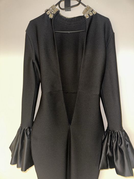 Стилна черна бандажна рокля