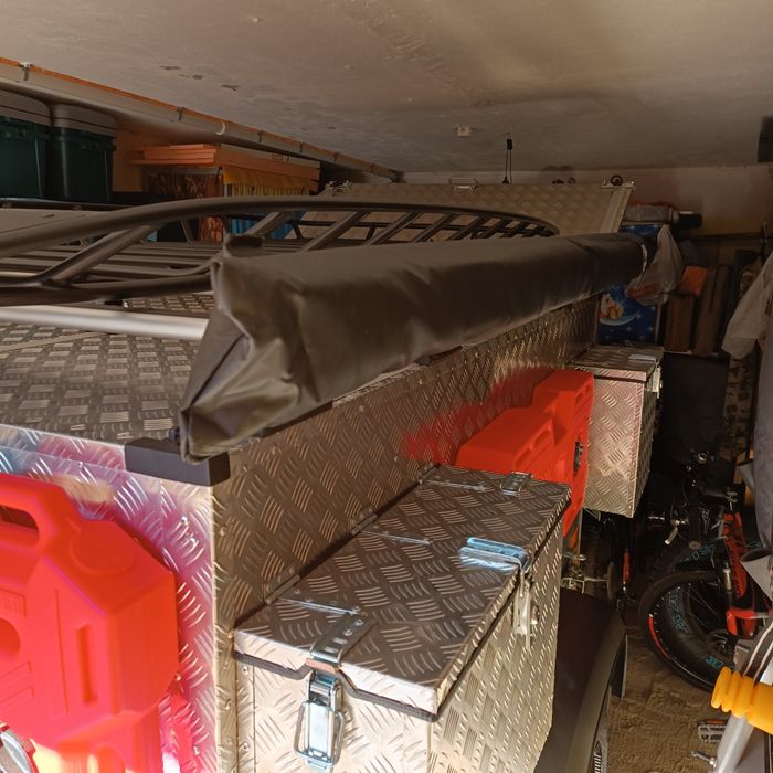 Продам прицеп  для выезда на отдых.