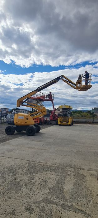 Nacela diese cu brat articulat Haulotte Ha 18Px