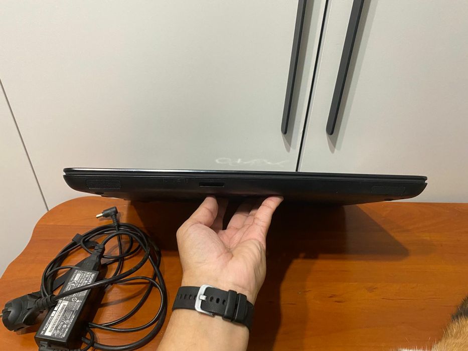 Sony Vaio intel Pentium/OZU 8GB/SSD