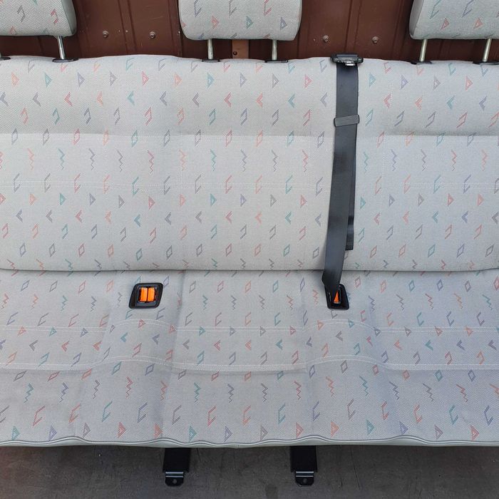 Bancheta Spate 3 Locuri Vw Bus Transporter Caravelle T4 T5  Scaune ca NOUA