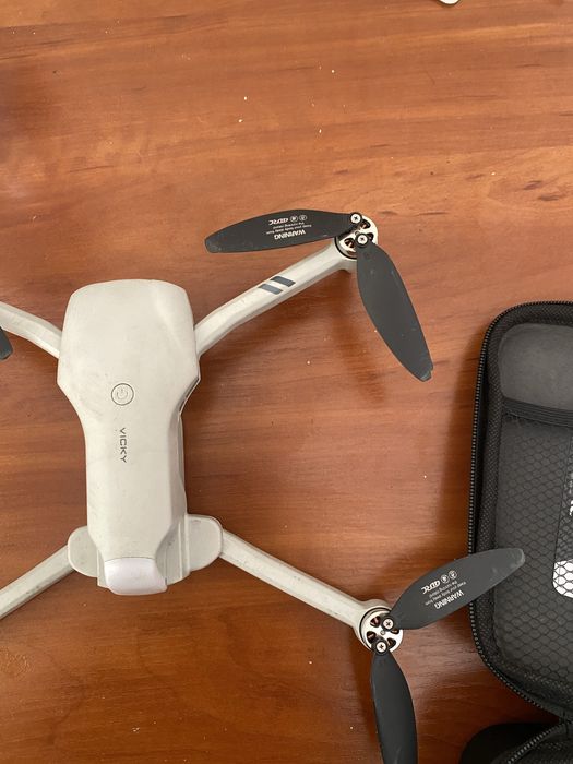 Продам дрон в хорошем исправном состоянии