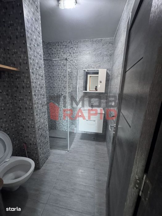 De închiriat apartament 3 camere str. Calea Moldovei (KFC,MALL)