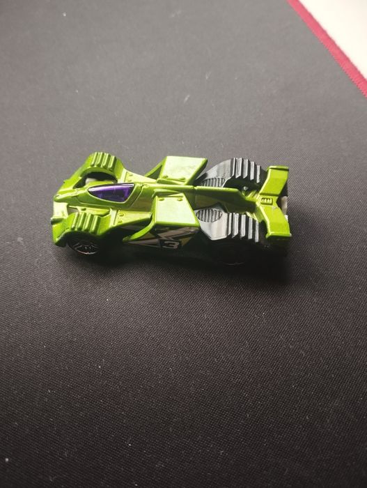 Машинки Hot wheels