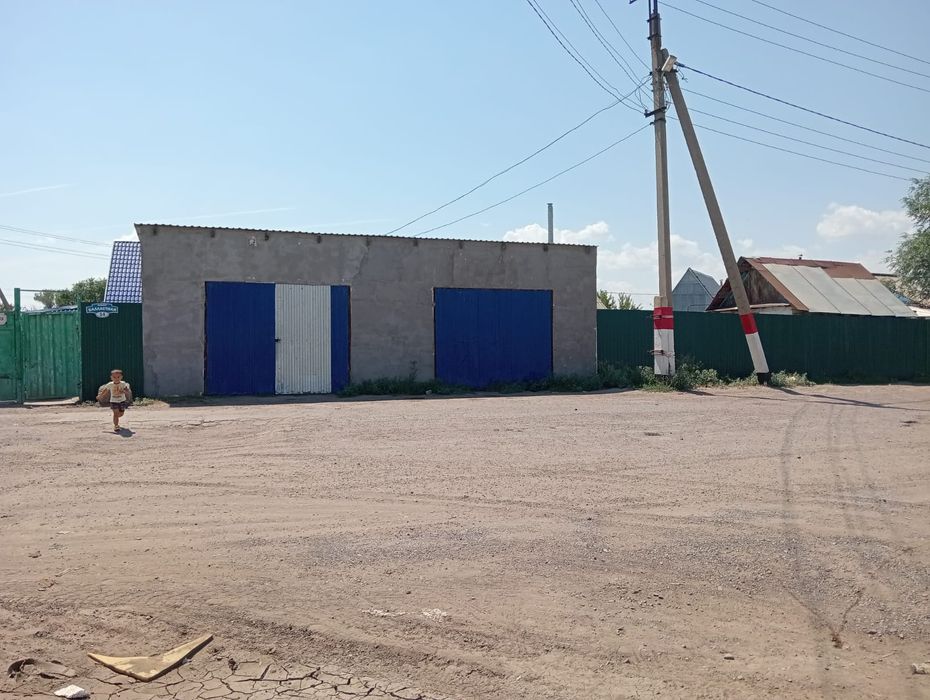 Продам частны дом с бизнесом