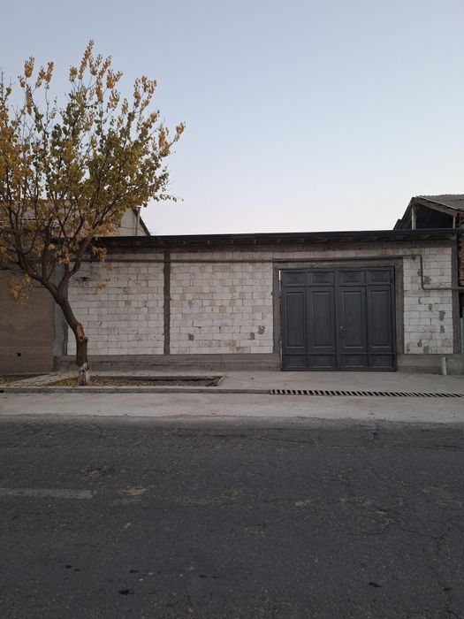 Xasanboy postidan 5.5km kirganda 5 sotok karobka arzon narxda sotiladi