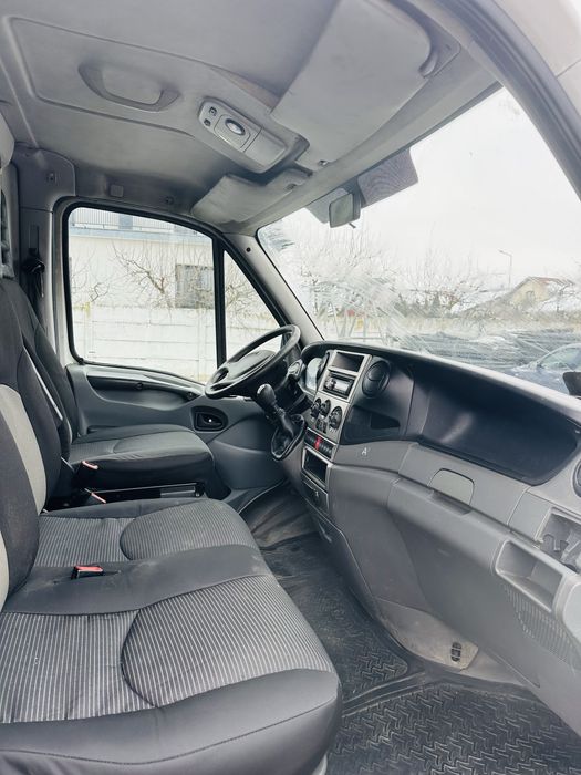 Iveco basculabil pe 3 parti 35c15