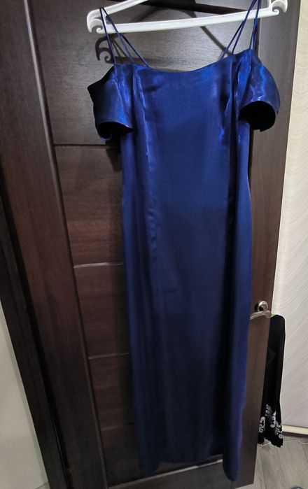 Вечернее платье сшито на заказ