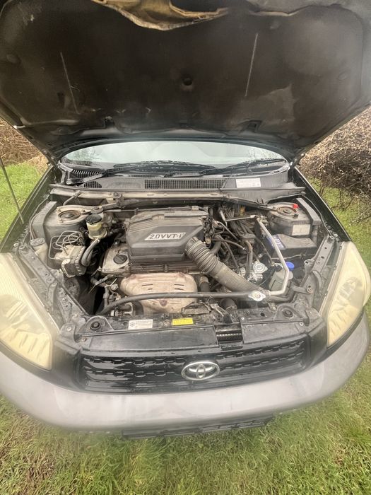 Toyota RAV4 II (XA20) 2.0 VVT-i (150 к.с.) 2000г. – НА ЧАСТИ