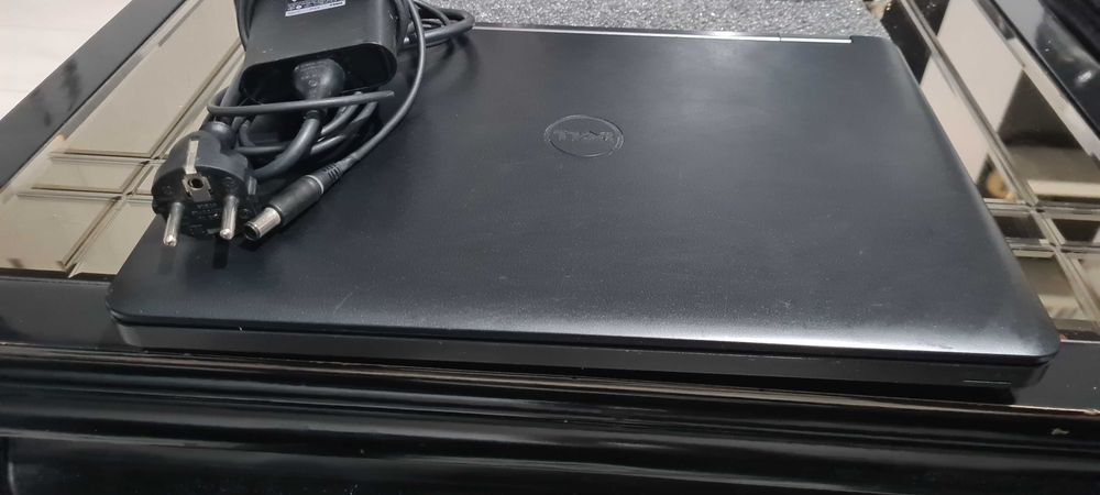 Laptop dell e5440 4gb ram 500hdd