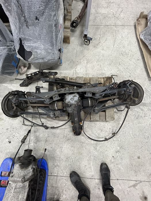 В разбор Subaru Legacy