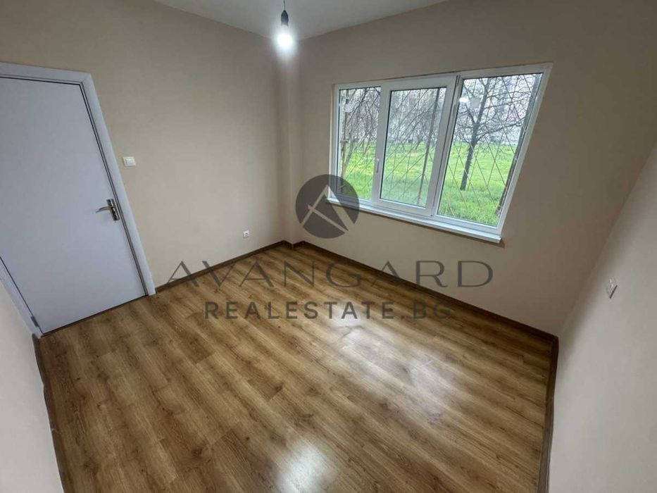 оф.24596 Двустаен реална квадратура/ Тракия