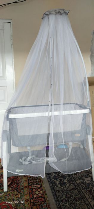 Детские кроват и велосипед