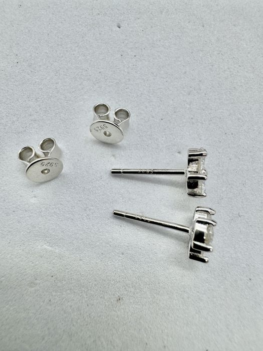 Сребърни обеци с мойсанит (Диамант) 0.6 карата