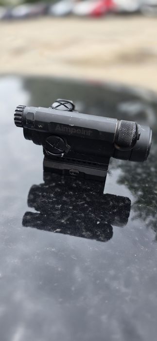 Vând Aimpoint CompM4 – Dispozitiv Optic Red Dot Profesional