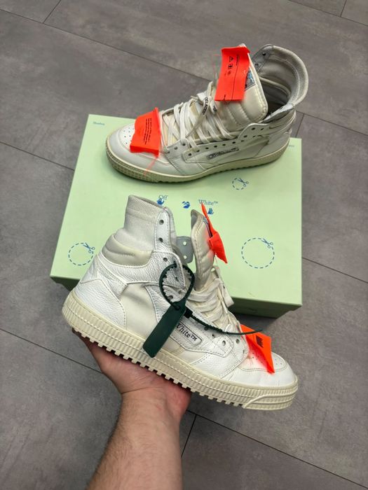 Off White Court 3.0